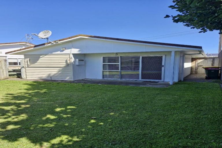 Photo of property in 232a Carrington Street, Vogeltown, New Plymouth, 4310
