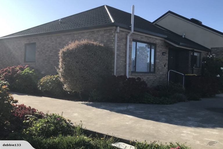 Photo of property in 15 Wiltshire Retirement Village, Rangiora, 7400