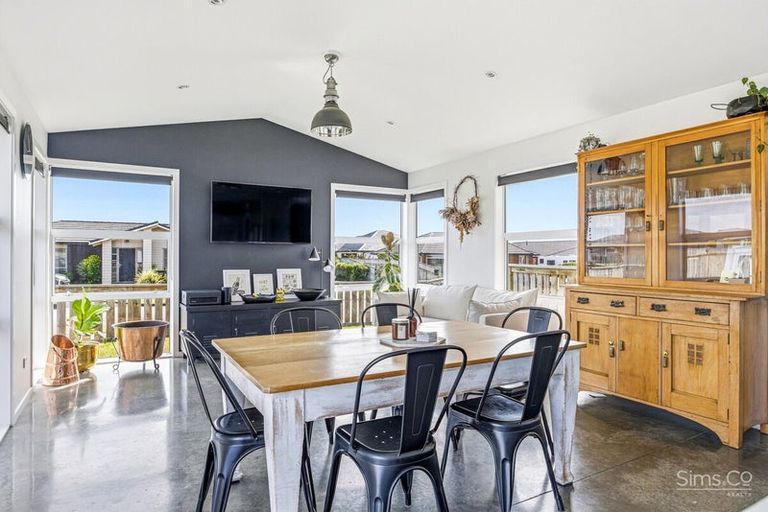 Photo of property in 9 Simon Street, Tawhero, Whanganui, 4501