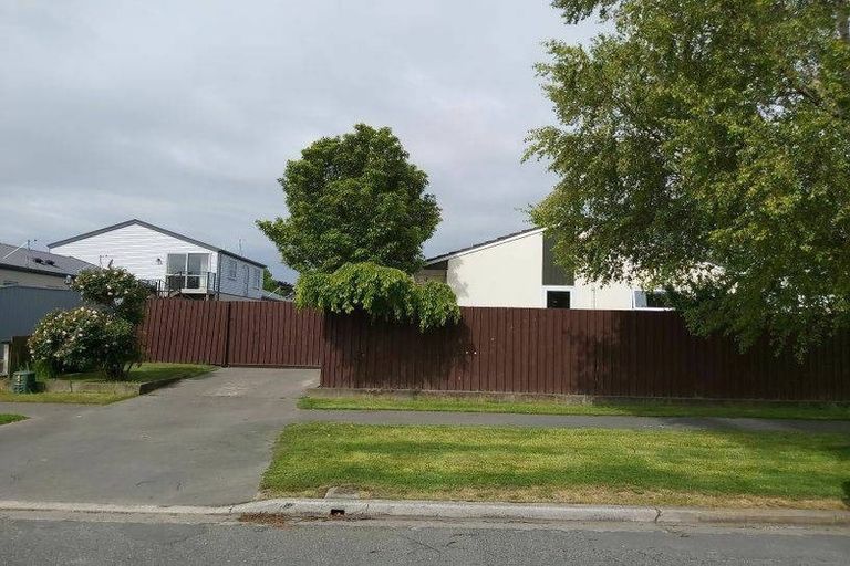 Photo of property in 1/168 Geraldine Street, Edgeware, Christchurch, 8013