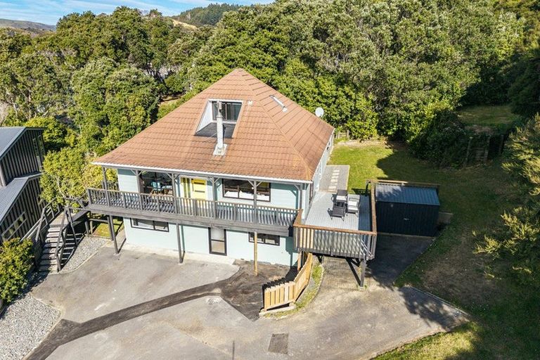 Photo of property in 14 Longitude Place, Whitby, Porirua, 5024