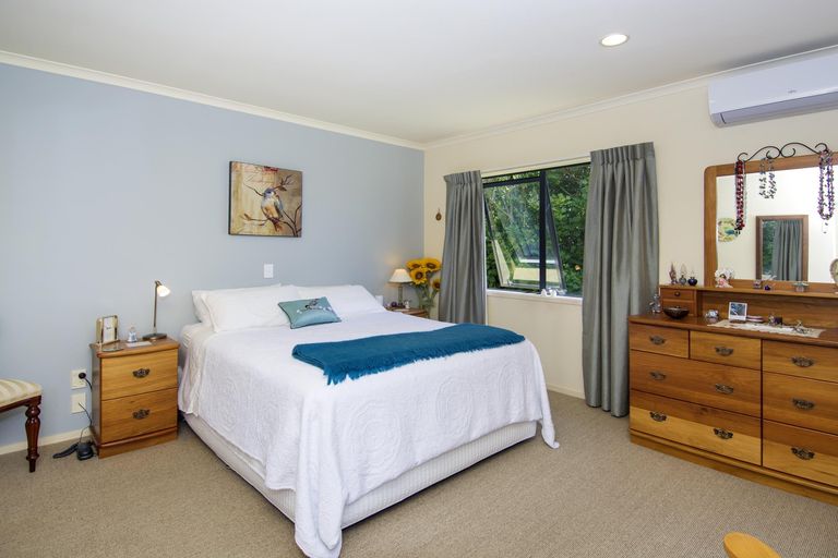 Photo of property in 54 Village Park Drive, Welcome Bay, Tauranga, 3112
