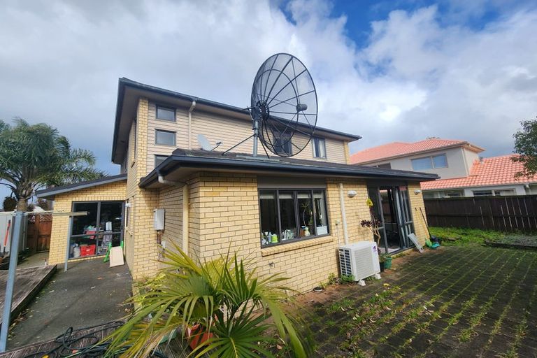 Photo of property in 60 Baverstock Road, Flat Bush, Auckland, 2016