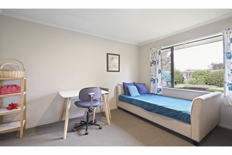 Photo of property in 10 Kowhai Street, Oxford, 7430