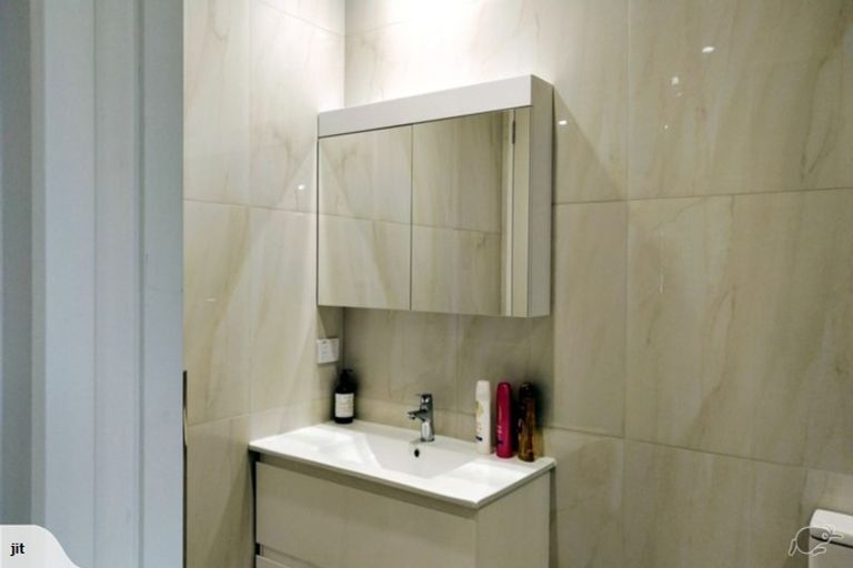 Photo of property in 7/46 Wellington Street, Howick, Auckland, 2014