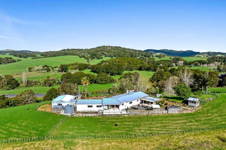 Photo of property in 269 Tomarata Valley Road, Wellsford, 0974
