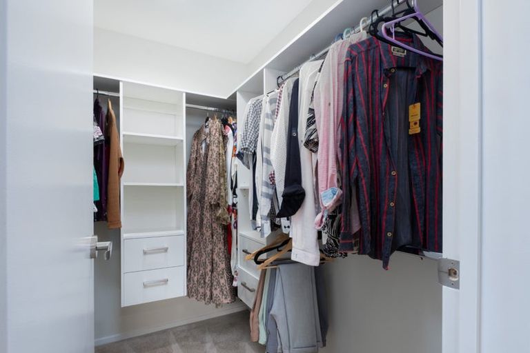 Photo of property in 140 Keri Vista Rise, Papakura, 2110