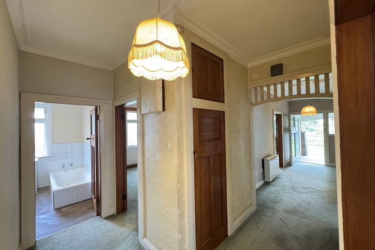 Photo of property in 21 Miro Street, Takaro, Palmerston North, 4410