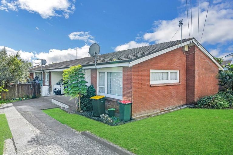 Photo of property in 22 Grande Vue Road, Hillpark, Auckland, 2102