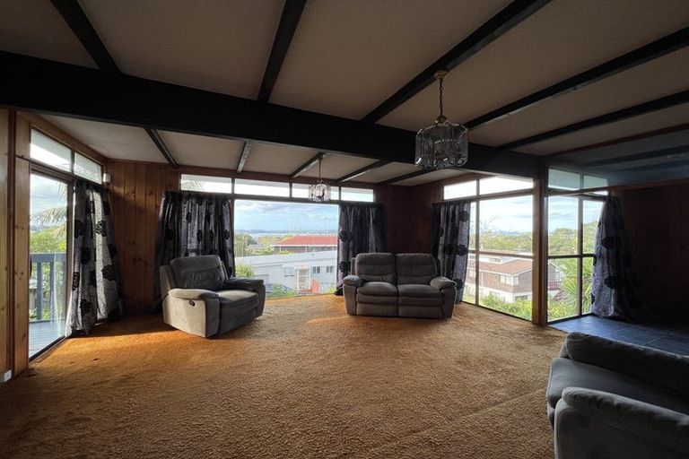 Photo of property in 257 Royal Road, Massey, Auckland, 0614