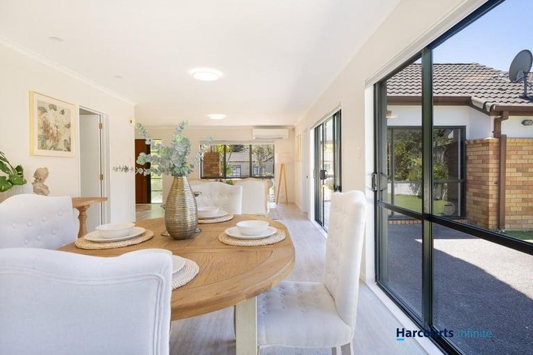 Photo of property in 21 Marquette Avenue, Albany, Auckland, 0632