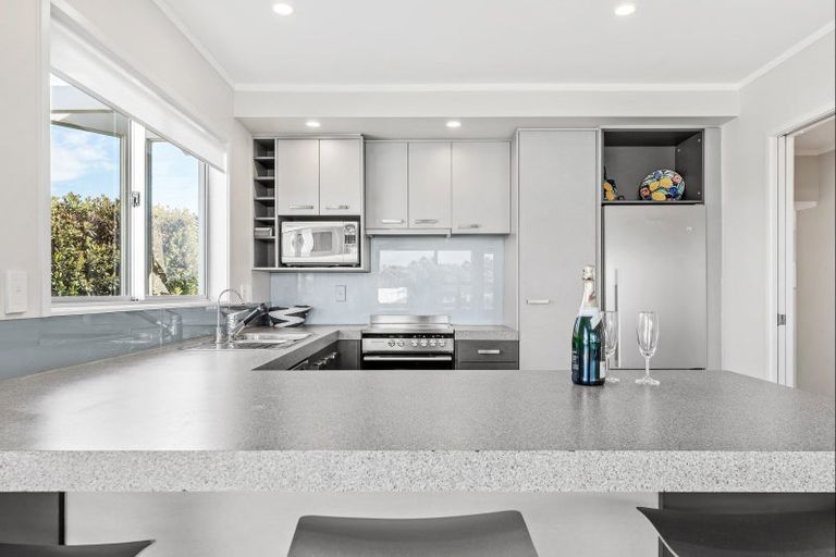 Photo of property in 7 Thistle Terrace, Omaha, 0986