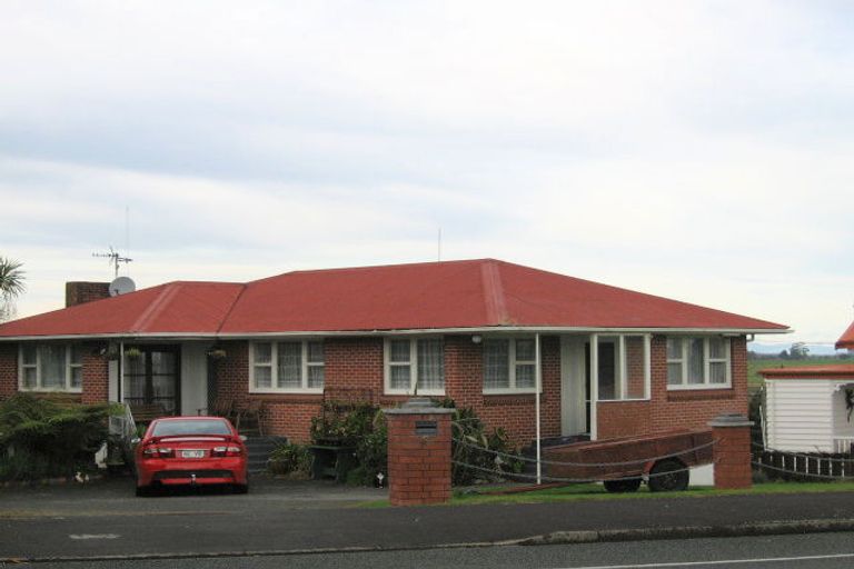 Photo of property in 107 Tuhikaramea Road, Dinsdale, Hamilton, 3204