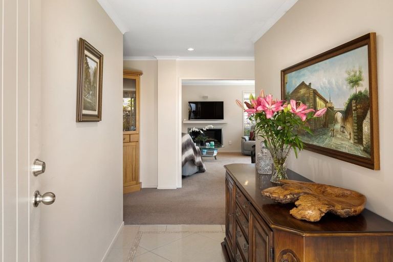 Photo of property in 2 Tranquil Grove, Omokoroa, 3114