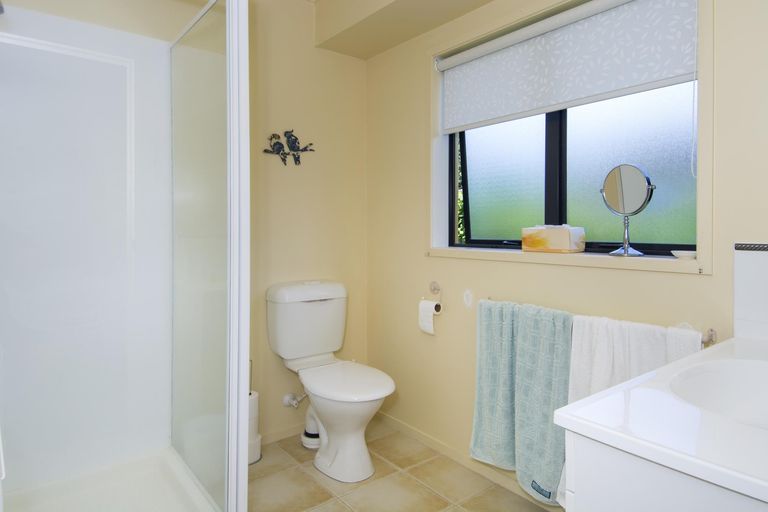 Photo of property in 54 Village Park Drive, Welcome Bay, Tauranga, 3112