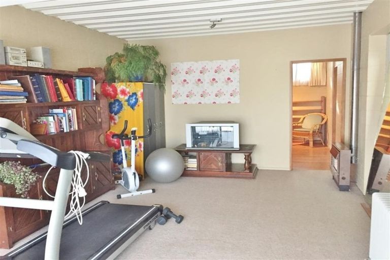 Photo of property in 33 Bens Place, Springvale, Whanganui, 4501