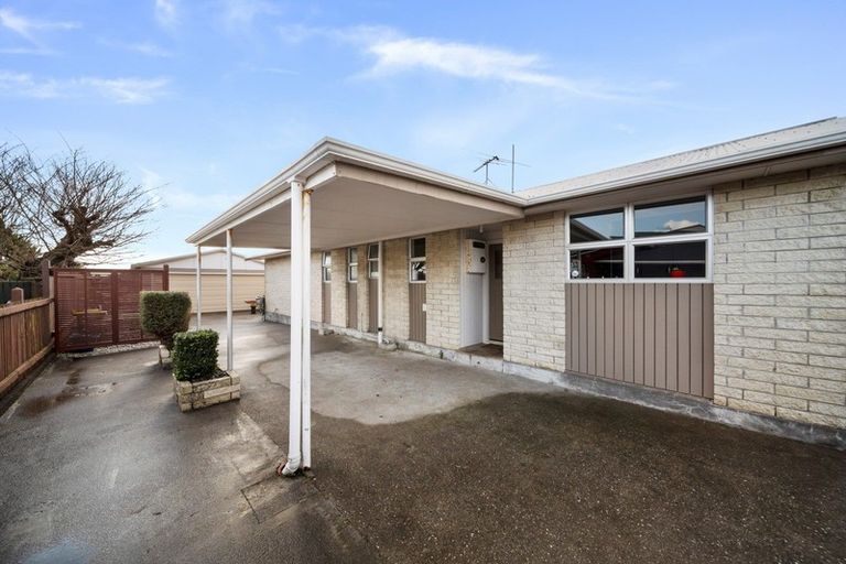 Photo of property in 12 Green Lane, Hawera, 4610