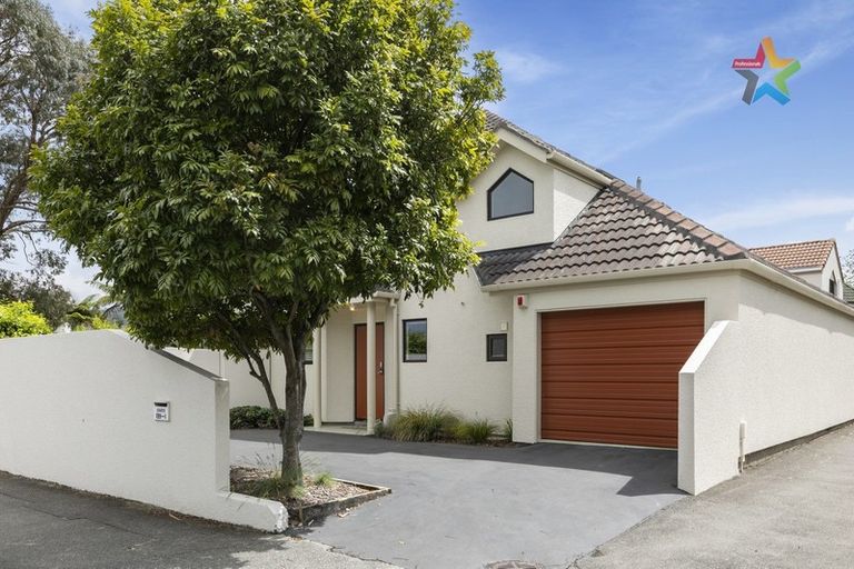 Photo of property in 1/139 Knights Road, Hutt Central, Lower Hutt, 5010