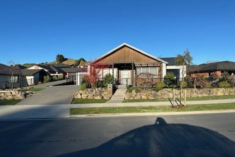 Photo of property in 130 Adler Drive, Ohauiti, Tauranga, 3112