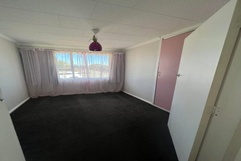 Photo of property in 35 Chartwell Street, Burwood, Christchurch, 8083