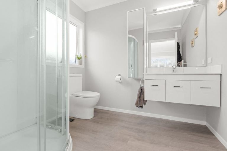 Photo of property in 4 Arrow Place, Te Awa, Napier, 4110