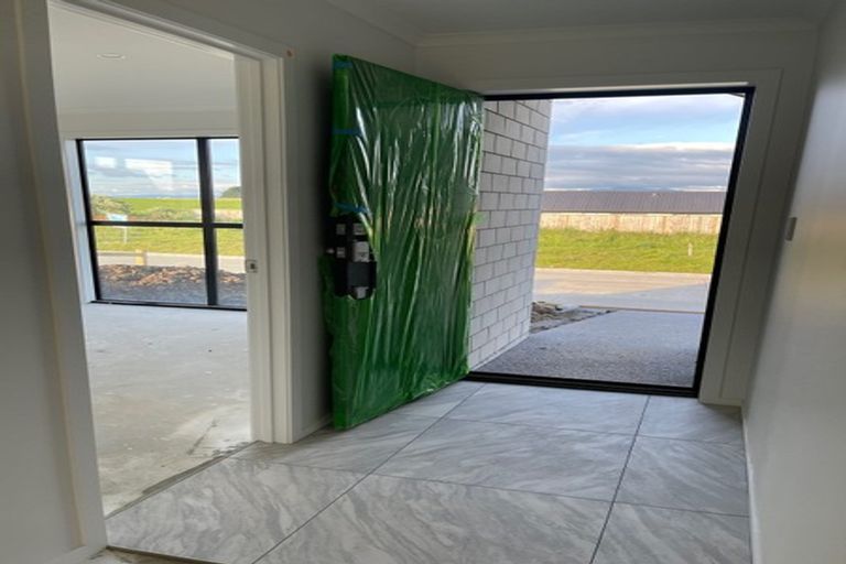 Photo of property in 11 Rowe Lane, Morrinsville, 3300