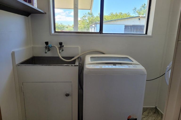 Photo of property in 57 Cologne Street, Martinborough, 5711