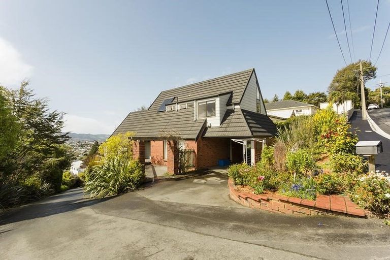 Photo of property in 19 Northview Crescent, Belleknowes, Dunedin, 9011