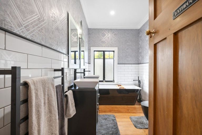 Photo of property in 287 College Street, West End, Palmerston North, 4410