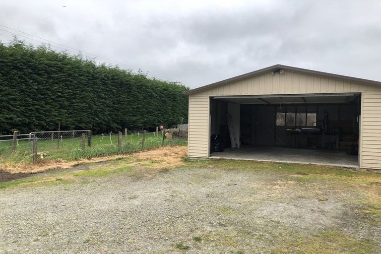 Photo of property in 1943 Winton Lorneville Highway, Makarewa, Invercargill, 9876