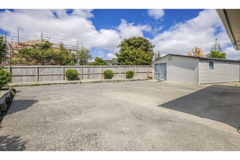 Photo of property in 20 Minton Place, Manurewa, Auckland, 2102