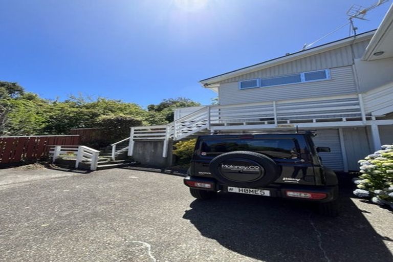 Photo of property in 1/7 Arawhata Street, Ranui, Porirua, 5024