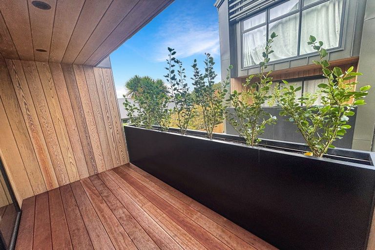 Photo of property in 2/166 Chester Street East, Christchurch Central, Christchurch, 8011
