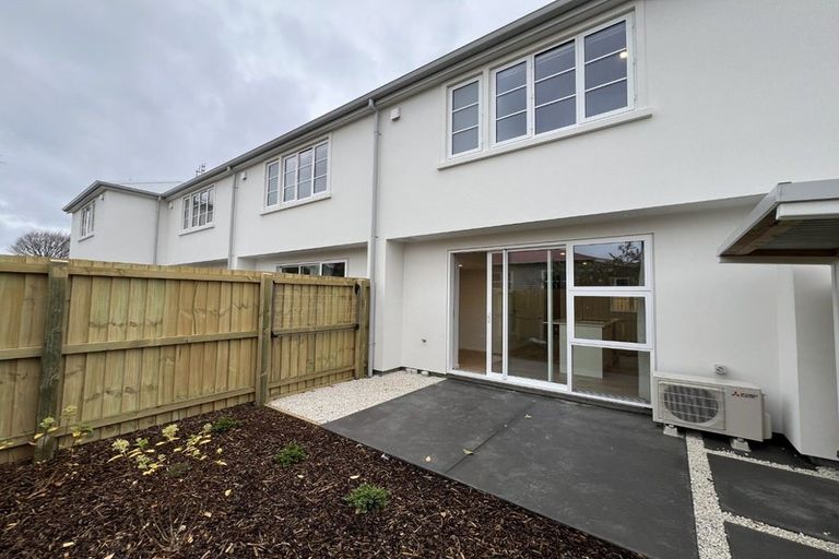 Photo of property in 4/15 Berwick Street, St Albans, Christchurch, 8014