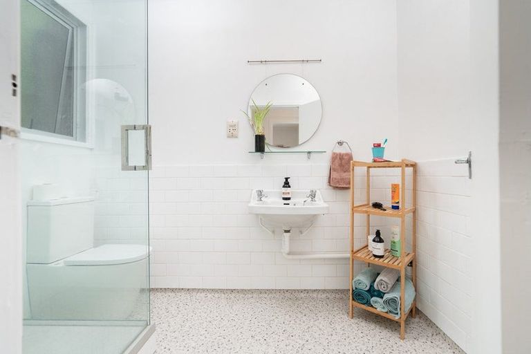 Photo of property in 110b Grafton Road, Roseneath, Wellington, 6011