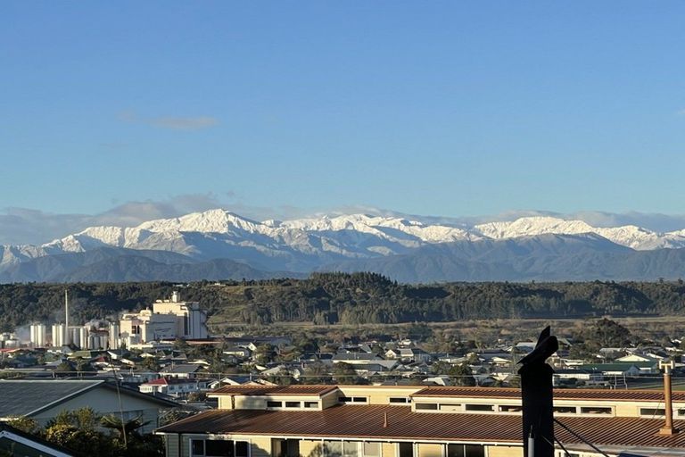 Photo of property in 37 Whitcombe Terrace, Hokitika, 7810