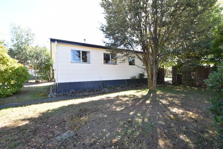 Photo of property in 140 Mackenzie Drive, Twizel, 7901