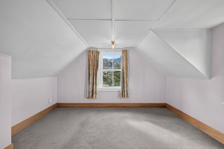 Photo of property in 34 Cressy Terrace, Lyttelton, 8082