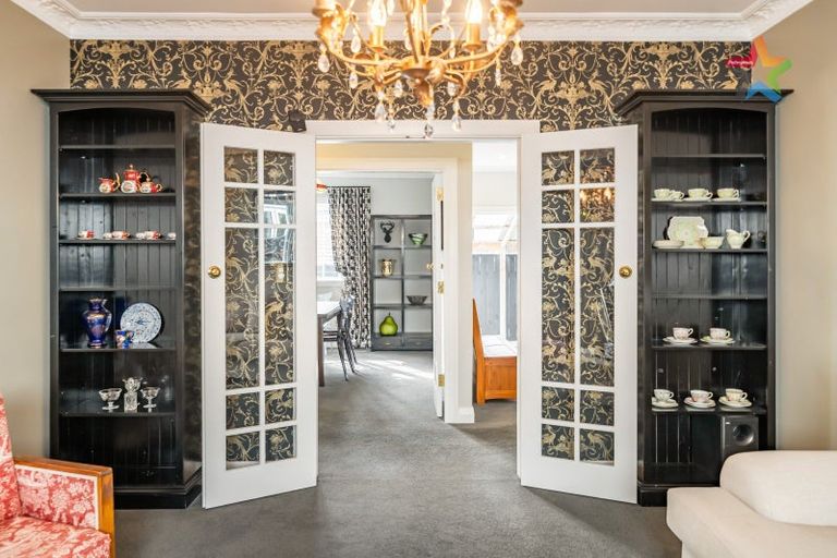 Photo of property in 15 Fairfield Avenue, Fairfield, Lower Hutt, 5011