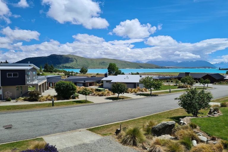 Photo of property in 3 Pollock Place, Lake Tekapo, 7999