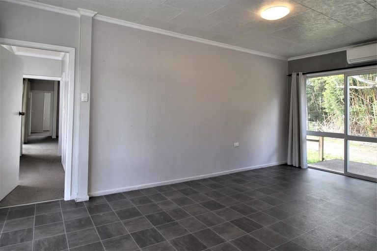 Photo of property in 186 Great North Road, Te Kamo, Kamo, 0185