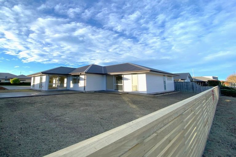 Photo of property in 35 Blackadder Road, Pegasus, 7612