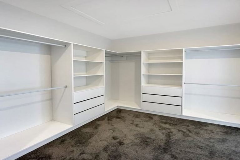 Photo of property in 7a Ballial Place, West Harbour, Auckland, 0618