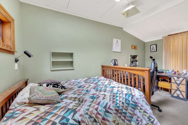 Photo of property in 353 Devon Street West, Lynmouth, New Plymouth, 4310