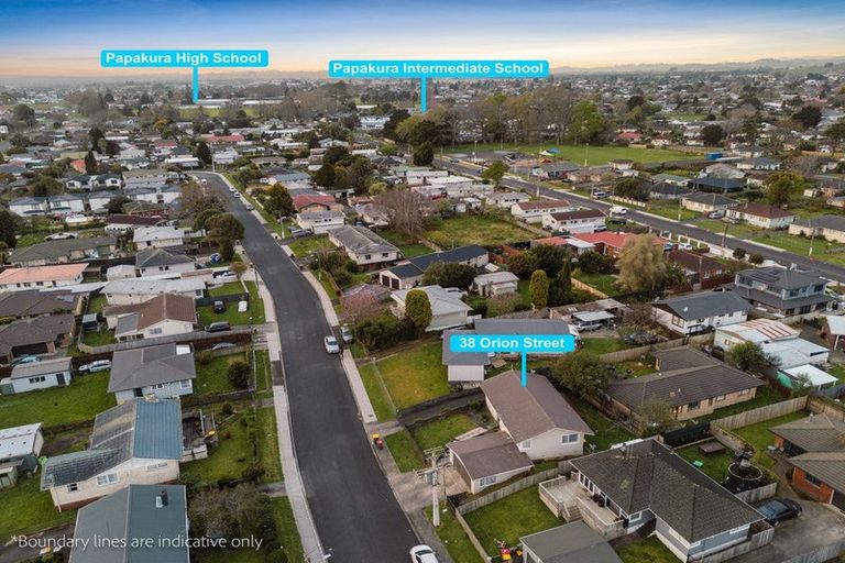 Photo of property in 38 Orion Street, Papakura, 2110