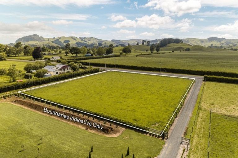 Photo of property in 377 Fencourt Road, Cambridge, 3493