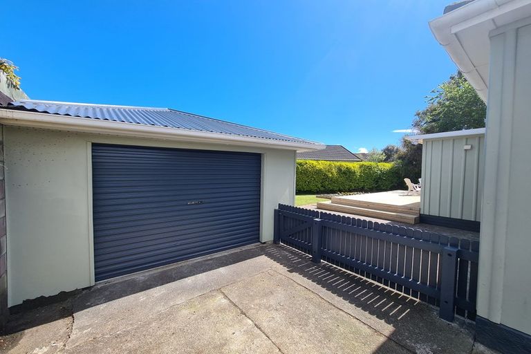 Photo of property in 3 Burke Grove, Naenae, Lower Hutt, 5011