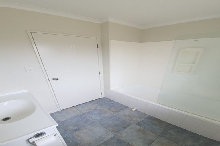 Photo of property in 331 Mahia Road, Weymouth, Auckland, 2103
