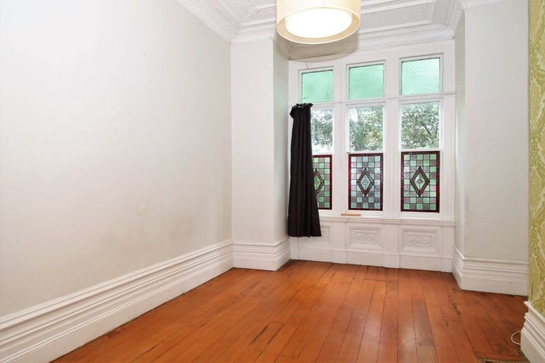 Photo of property in 9 Awanui Street, Birkenhead, Auckland, 0626