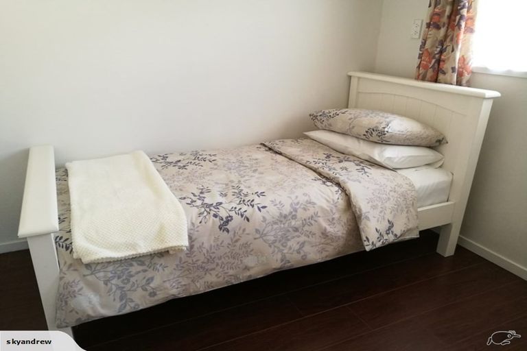 Photo of property in 25 Maugham Drive, Bucklands Beach, Auckland, 2014